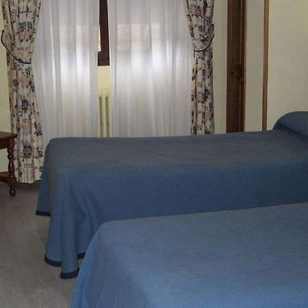 Hotel La Molinuca Alles Exterior photo