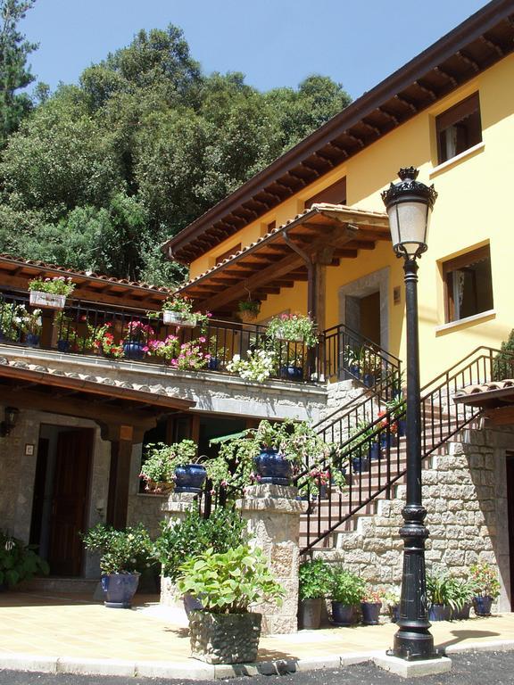 Hotel La Molinuca Alles Exterior photo