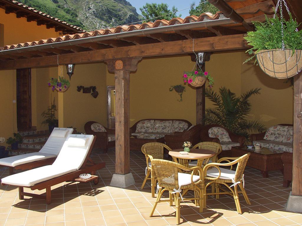 Hotel La Molinuca Alles Exterior photo