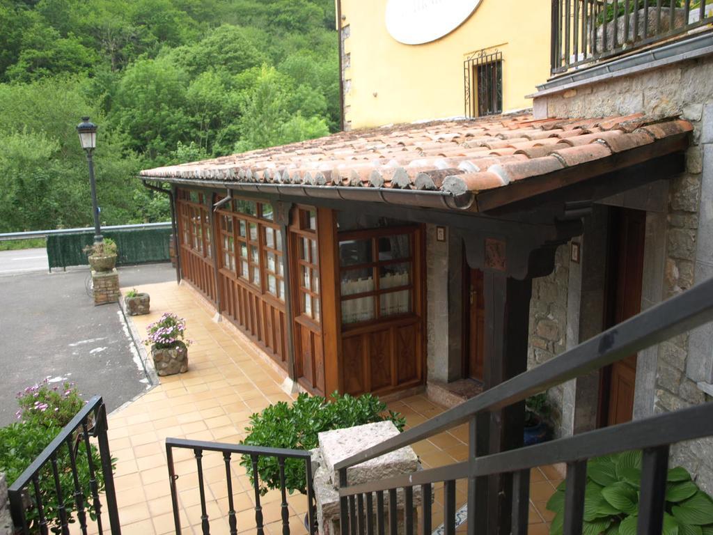 Hotel La Molinuca Alles Exterior photo