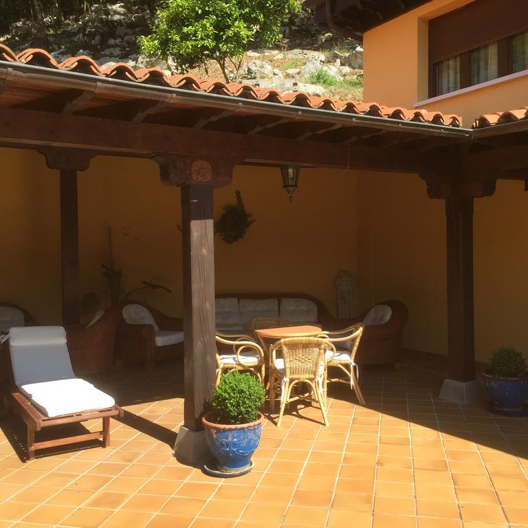 Hotel La Molinuca Alles Exterior photo