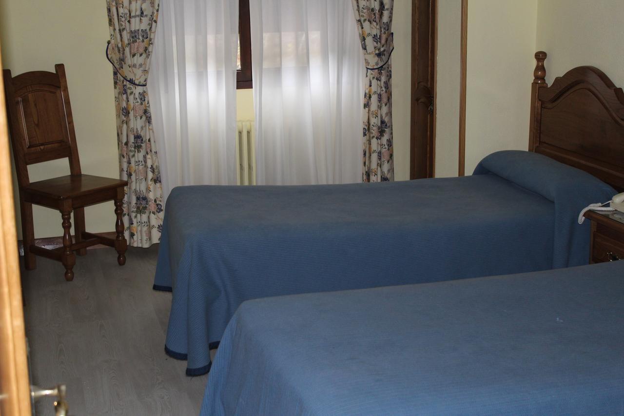 Hotel La Molinuca Alles Exterior photo